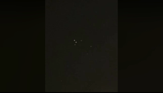 空を飛びまわるUFO？