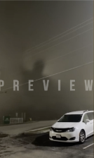 霧の中に映し出された巨大な影