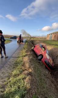 一瞬だけの救出成功
